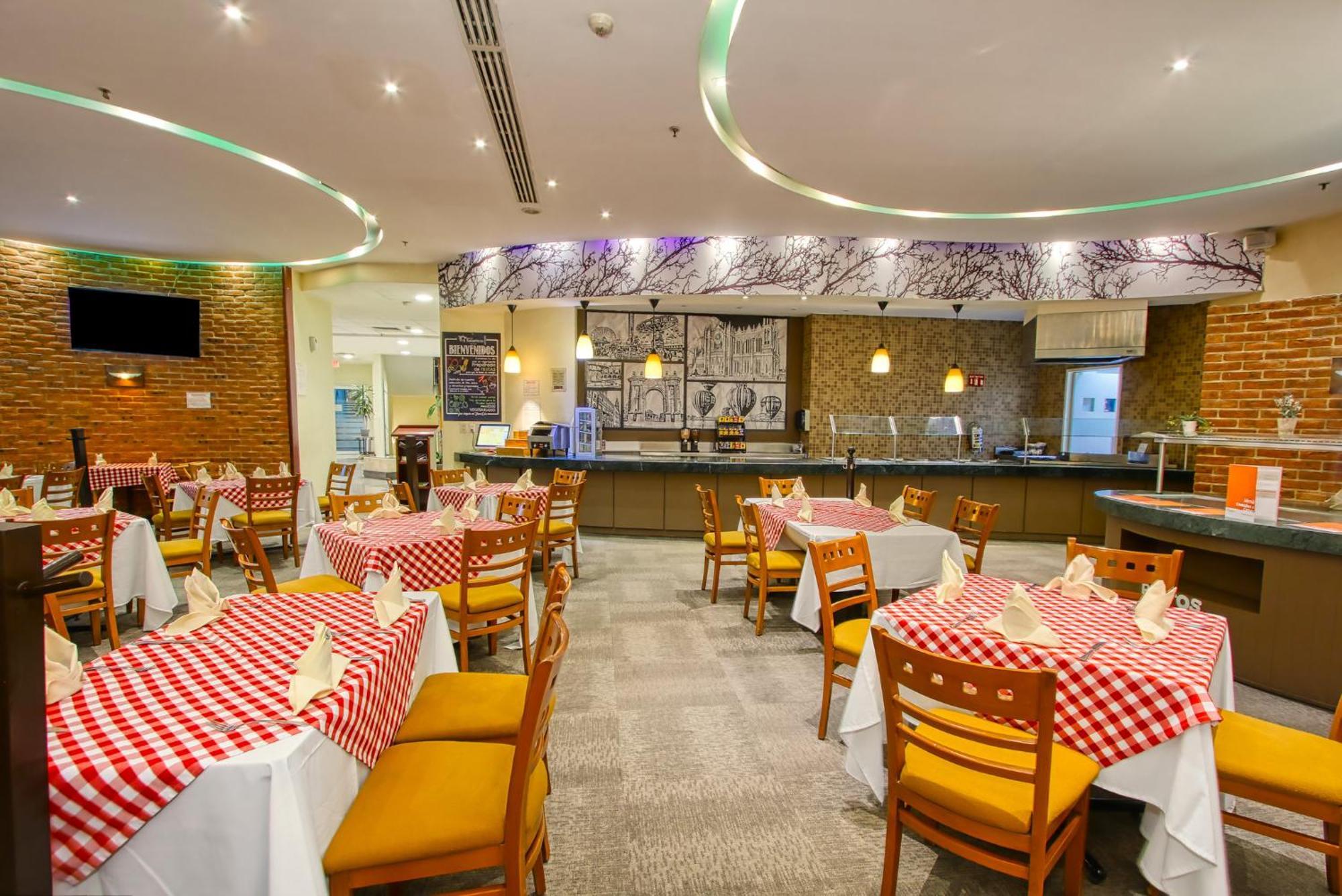 Holiday Inn Leon-Convention Center By Ihg Eksteriør billede